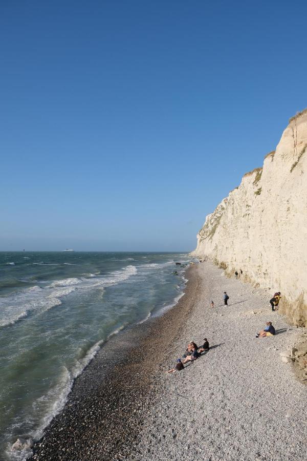 Gentlemen Appartement Au Premier Etage A 50 Metres De La Mer Sangatte Exteriör bild